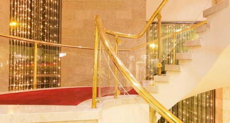 Royal Wing Hotel Yerusalem Bagian luar foto